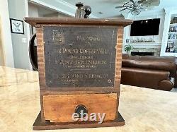 1901 Antique SUN MFG #1080 Pound Coffee Mill with Original Label, Dovetail Corners