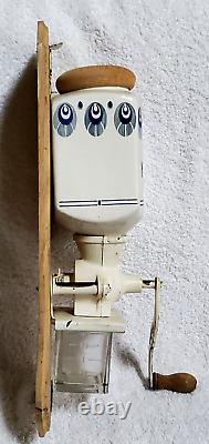1930's ZASSENHAUS AUSTRIA ART DECO wall mount coffee grinder PORCELAIN cubist