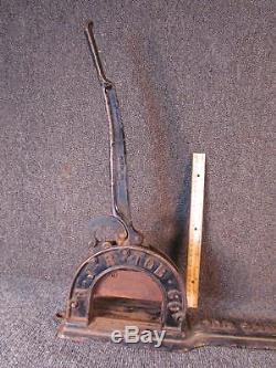 ANTIQUE BROWN'S MULE TOBACCO CUTTER made by ENTERPRISE COFFEE GRINDER Co, PHILA