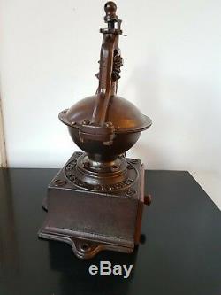 ANTIQUE CAST IRON COFFEE GRINDER BIG A1 PEUGEOT FRERES ex. CONDITION