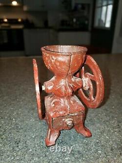 ANTIQUE CAST IRON SALESMAN SAMPLE DOUBLE WHEEL COFFEE MILL GRINDER With Drawer