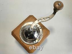 ANTIQUE FRENCH COFFEE GRINDER PEUGEOT 30's / MILL