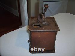 ANTIQUE LOGAN & STROBRIDGE WOOD & CAST iRON COFFEE GRINDER