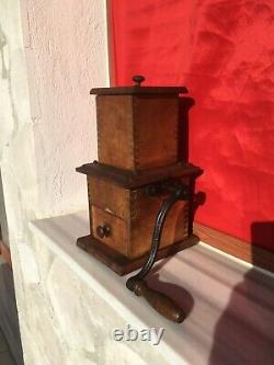 ANTIQUE VINTAGE GRINDER MILL GERMAN COFFEE GRAIN SEED SPICES FRUITS L-No. 2 WORKS