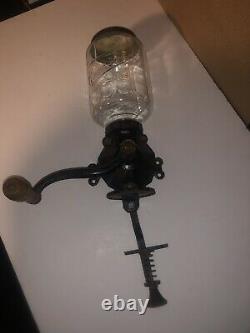 ANTIQUE VINTAGE WALL MOUNT ARCADE CRYSTAL No 4 COFFEE GRINDER MILL CAST IRON