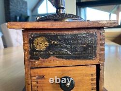 Antique 1800's Sun Manufacturing co. No. 1010 Coffee Mill Grinder. RARE Working
