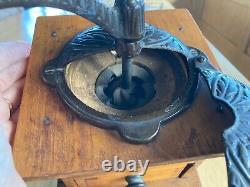 Antique 1800's Sun Manufacturing co. No. 1010 Coffee Mill Grinder. RARE Working