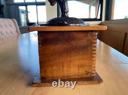 Antique 1800's Sun Manufacturing co. No. 1010 Coffee Mill Grinder. RARE Working