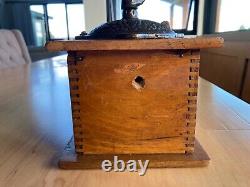 Antique 1800's Sun Manufacturing co. No. 1010 Coffee Mill Grinder. RARE Working