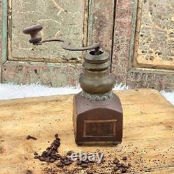 Antique 18th century coffee grinder mill Dutch Louis XVIII Moulin Cafe