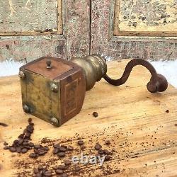 Antique 18th century coffee grinder mill Dutch Louis XVIII Moulin Cafe