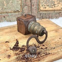 Antique 18th century coffee grinder mill Dutch Louis XVIII Moulin Cafe