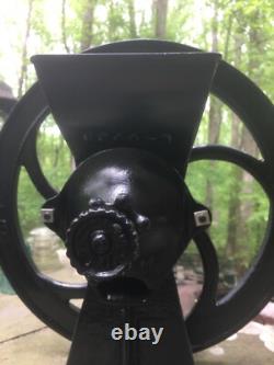 Antique American Stover No. 32 Cast Iron Grain, Corn & Coffee Burr Mill Grinder