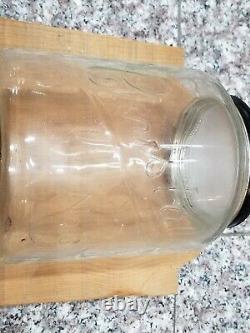 Antique Arcade Crystal No. 3 Cast Iron Wall Mount Coffee Mill Grinder Hand Crank