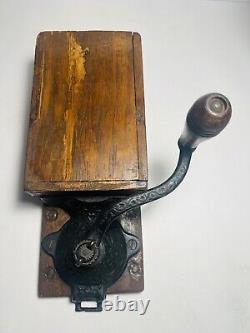 Antique Arcade MFG CO. Coffee Bean Grinder Mill Late 19th Century