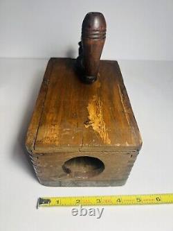 Antique Arcade MFG CO. Coffee Bean Grinder Mill Late 19th Century