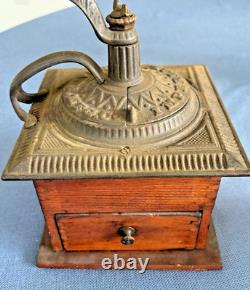 Antique Arcade Mfg. Co Imperial Coffee Grinder Mill #747 Ca 1888 Cast Iron Crank