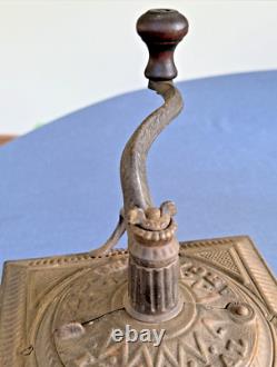 Antique Arcade Mfg. Co Imperial Coffee Grinder Mill #747 Ca 1888 Cast Iron Crank