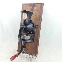 Antique BEATRICE Coffee Grinder Cast Iron Wall Mounted Mill Moulin Kaffeemuehle