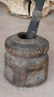 Antique Bedouin coffee grinder tribal ethnic wooden pestle middle east Mehbash