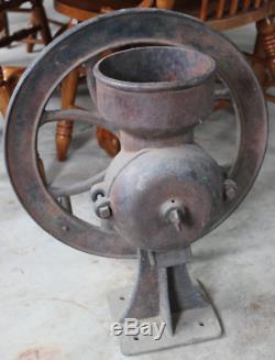 Antique C. S. BELL Cast Iron NO. 3 Large Wheel Coffee Grinder Mill