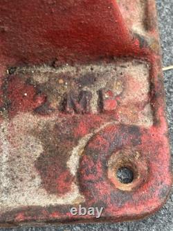 Antique Cast Iron Coffee Grinder 2MB C. S. Bell Co Grist Mill Hand Crank