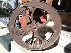 Antique Cast Iron No. 2 Wheel Stand Coffee Grinder Kitchen Country Decor Collect