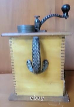 Antique Challenge Coffee Mill 1080 Sun Manufacturer Steel Alloy Buhrs USA READ