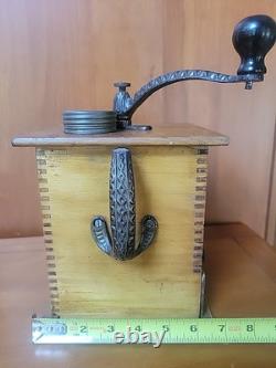 Antique Challenge Coffee Mill 1080 Sun Manufacturer Steel Alloy Buhrs USA READ
