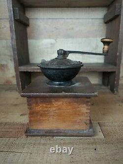 Antique Coffee Grinder Arcade MFG Co. Favorite Mill Hand Crank Coffee Grinder