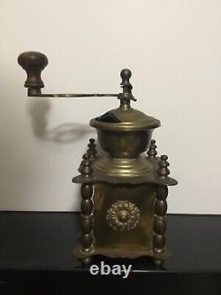 Antique Coffee Grinder Mill? Brass 1930 In excellent Condition? Vintage