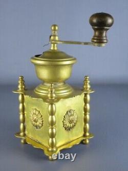 Antique Coffee Grinder With Crank Column Mill In BRASS And Wood XX Century