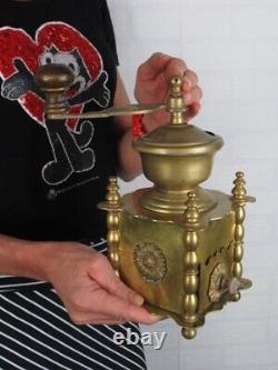 Antique Coffee Grinder With Crank Column Mill In BRASS And Wood XX Century