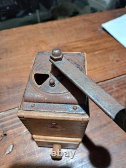 Antique Coffee Grinder Zassenhaus German 100+yrs old Exc. Condition Collectible