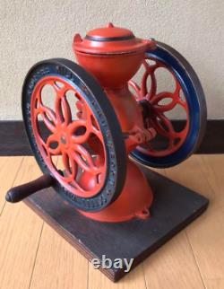 Antique Coffee Mill PROGRESSO made of old cast iron that was produced in Brazil