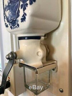 Antique Dutch De Ve Coffee grinder EUC very fine condition