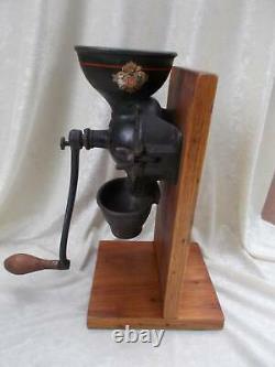 Antique ENTERPRISE COFFEE GRINDER withoriginal catch cup No 00 counter or wall