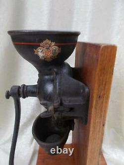 Antique ENTERPRISE COFFEE GRINDER withoriginal catch cup No 00 counter or wall