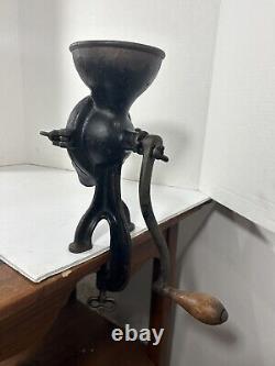 Antique Enterprise Mfg Co. #0 Phila USA Coffee Mill Grinder Clamp Cast Iron TJ