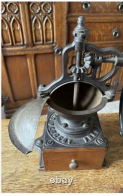 Antique FRERES PEUGEOT BREVETES S. G. D. G Coffee Grinder model A 1 19th Century