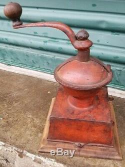 Antique Griswold Table Counter Top Coffee Grinder in Original Paint & Stencil