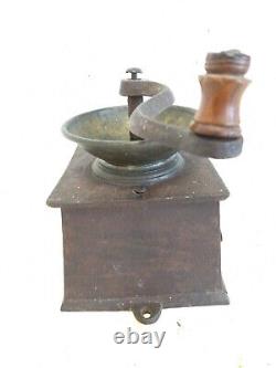 Antique Hawkins & Co Warranted Cast Iron Hand Crank Coffee Grinder Mill WithTray