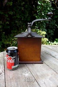 Antique Imperial MFG. CO No. 747 Wooden and Cast Iron Coffee Grinder Drawer C. 1900