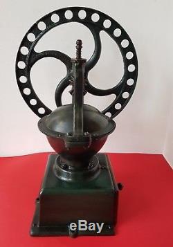 Antique Industrial Cast Iron Balance Wheel Coffee Grinder Zassenhaus N. 2 Germany