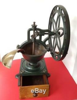 Antique Industrial Cast Iron Balance Wheel Coffee Grinder Zassenhaus N. 3 Germany