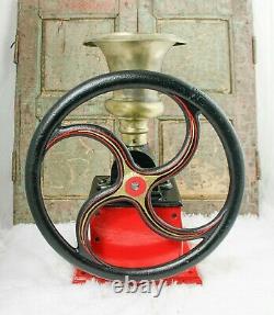 Antique KISSING & MÖLLMANN Coffee Grinder Mill Cast-Iron Moulin Molinillo Cafe