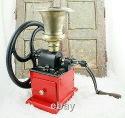 Antique KISSING & MÖLLMANN Coffee Grinder Mill Cast-Iron Moulin Molinillo Cafe