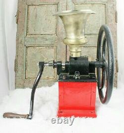 Antique KISSING & MÖLLMANN Coffee Grinder Mill Cast-Iron Moulin Molinillo Cafe