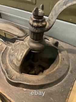 Antique King Coffee Mill Crank Coffee Grinder #930