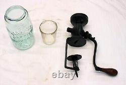 Antique LANDERS FRARY & CLARK Cast Iron UNIVERSAL No 24 Coffee Grinder ORIGINAL